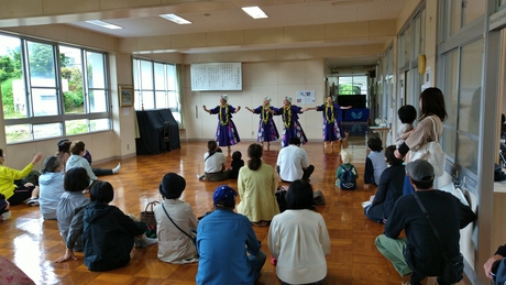 中筋地域交流館友の会・フラダンス