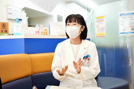 ブルークロス江ノ口薬局 薬剤師の入福さん