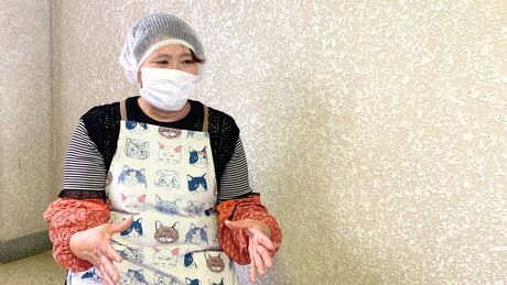 大篠子ども食堂について話す窪田さん（写真：ことのは舎）